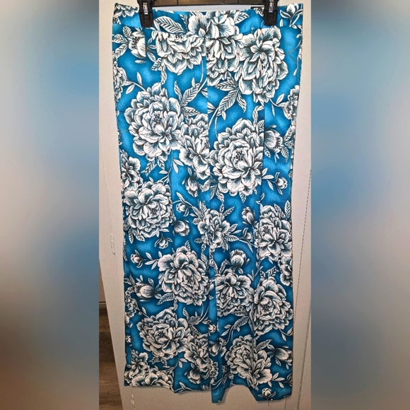 NWT Worthington Blue Floral Wide Leg Flowy Palazzo Pants with Pockets 6 or S M - Picture 8 of 9